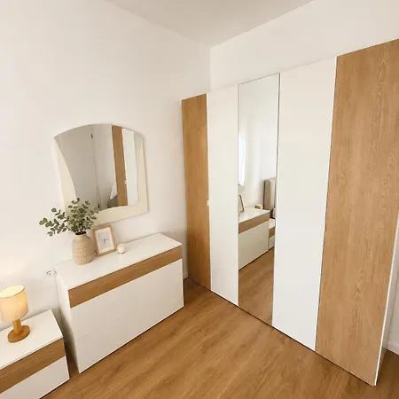 Mayla Apartment